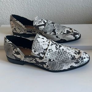 NWOT Zara Loafers
